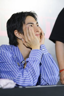 เอสเอ็ม ทรู ประเดิมความร่วมมือกับ ลาซาด้า เนรมิตกิจกรรมวันเกิดและแฟนไซน์ครั้งแรกในไทยของ XngHan (ซึงฮัน) "Lazada x XngHan BD & FANSIGN EVENT" ฉลองโซโล่เดบิวต์และวันเกิดสุดประทับใจร่วมกับแฟนชาวไทย!